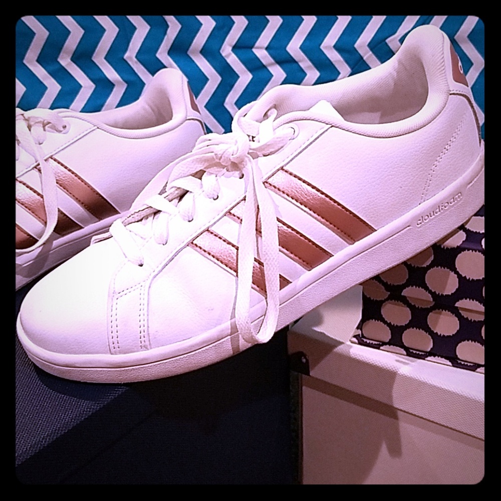 Adidas Rose Gold Tennis Shoes